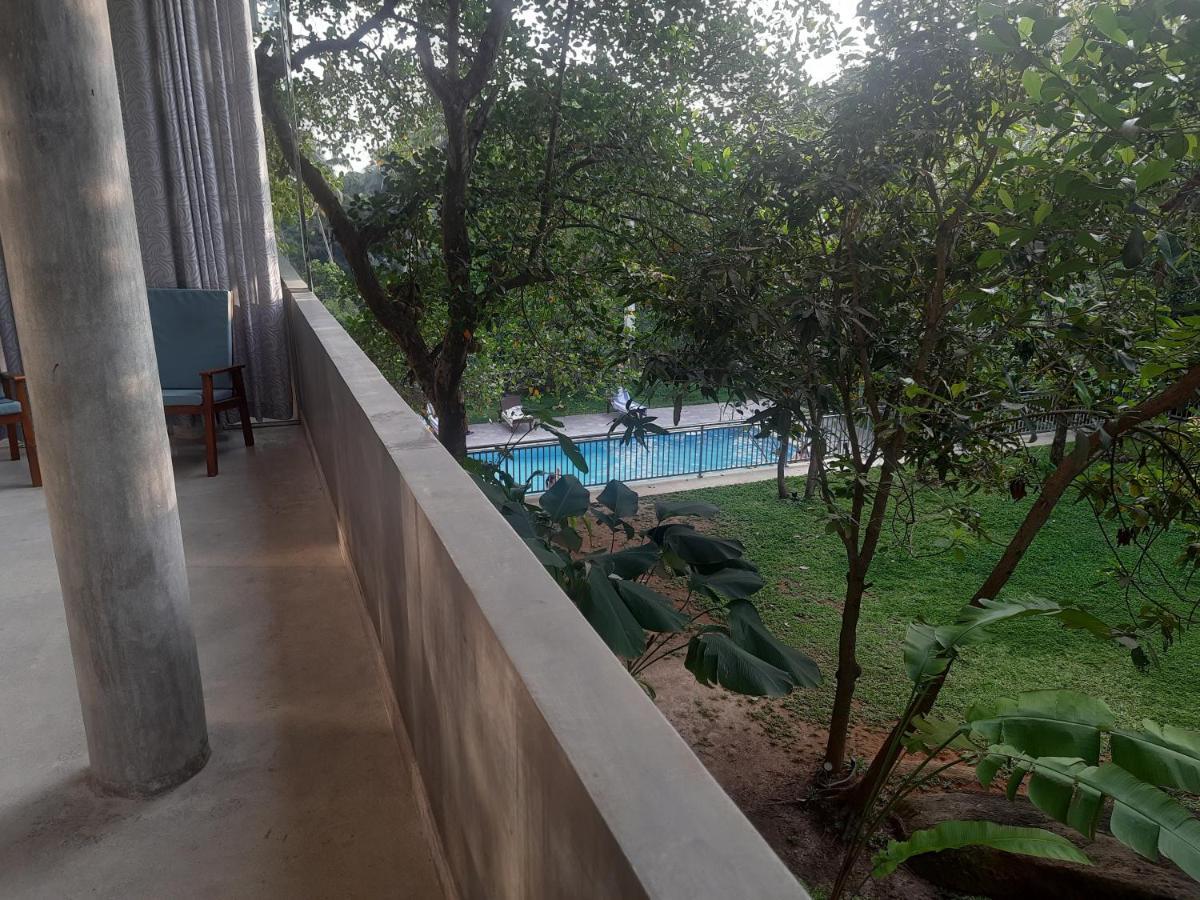 Hotel Paradiso, Унаватуна Экстерьер фото