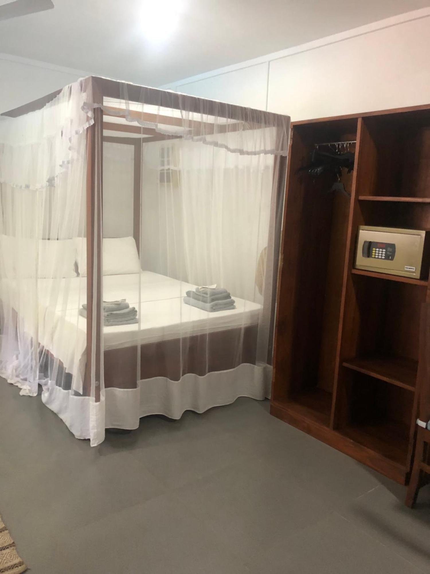 Hotel Paradiso, Унаватуна Экстерьер фото