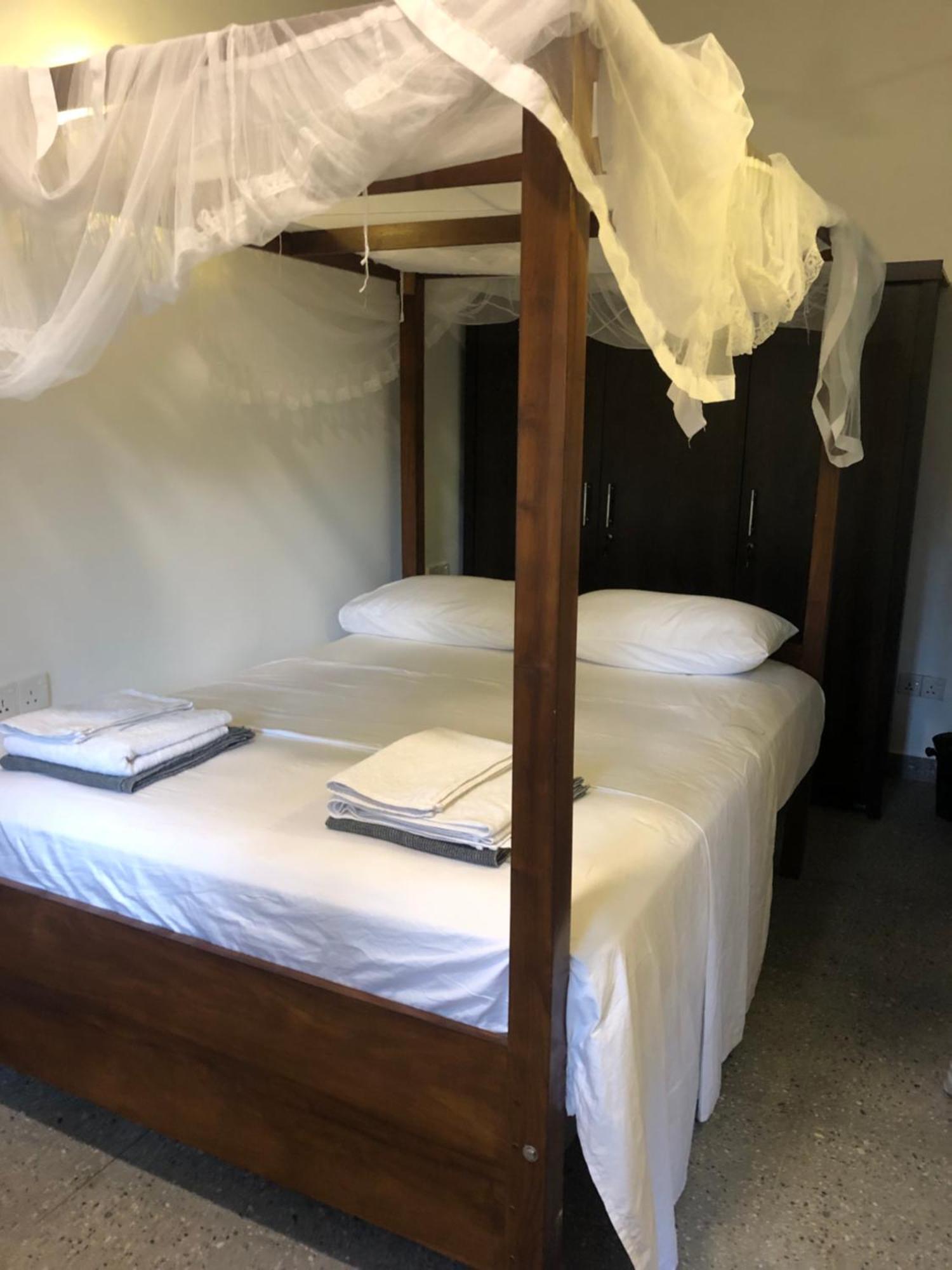 Hotel Paradiso, Унаватуна Экстерьер фото